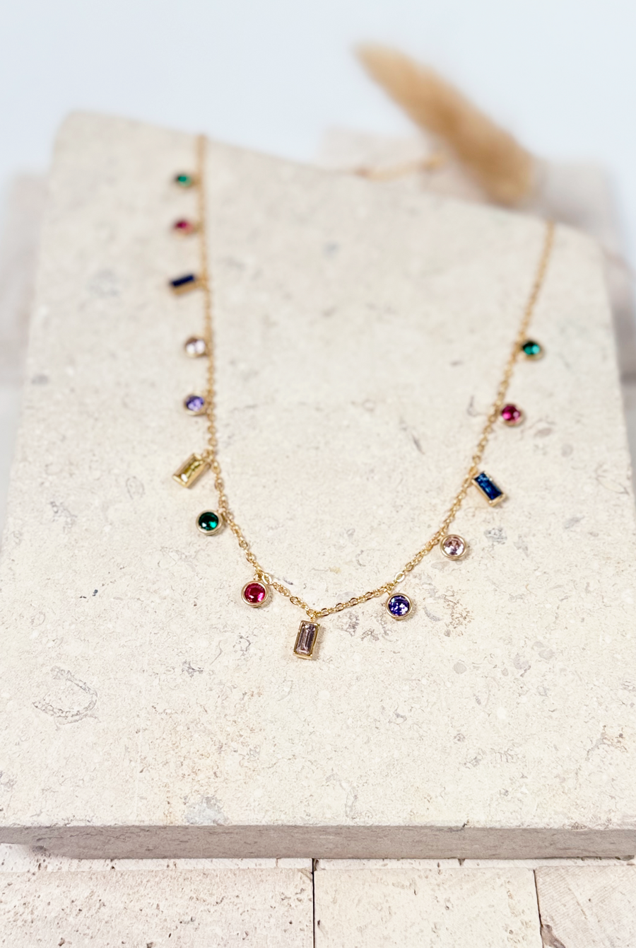 Collar Delfinio
